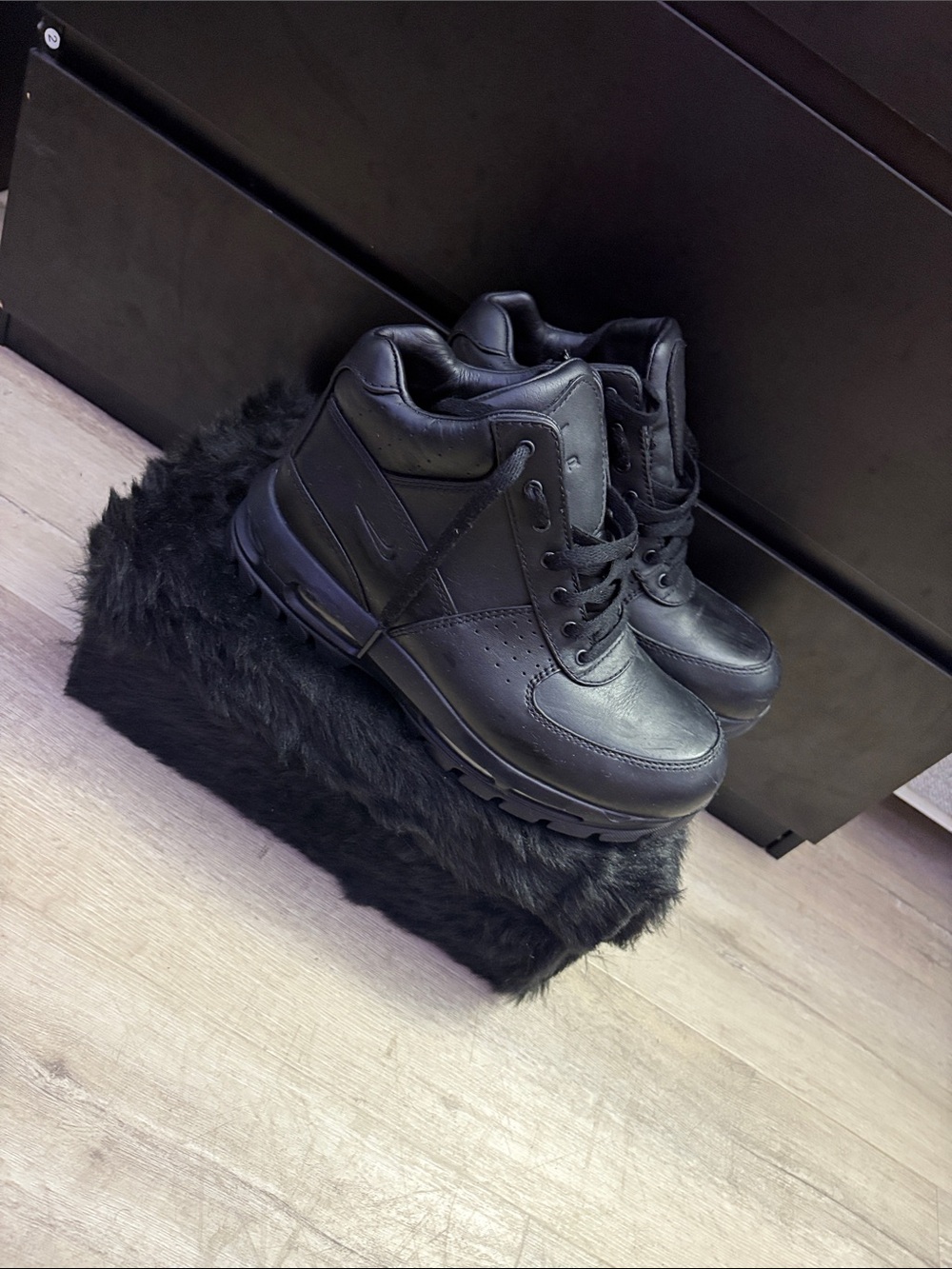 Men's Black Casual Lace-Up Platform Sneakers